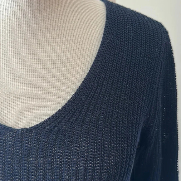 Talbots Lightweight Navy Sweater, Size Small, Like New - Picture 4 of 8